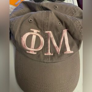 Phi mu Hat
